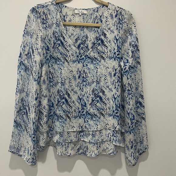 Parker Snake Skin Print 100% Silk Top Size S - Picture 3 of 10